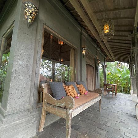 Thani Villa Ubud Esterno foto